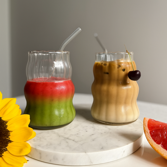 Line Transparent Glass With Straw